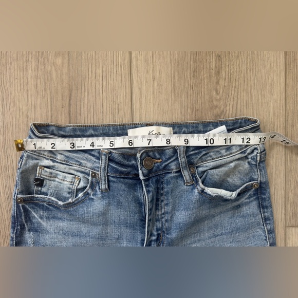 KANCAN Distressed Blue Jeans 👖 - Picture 5 of 9